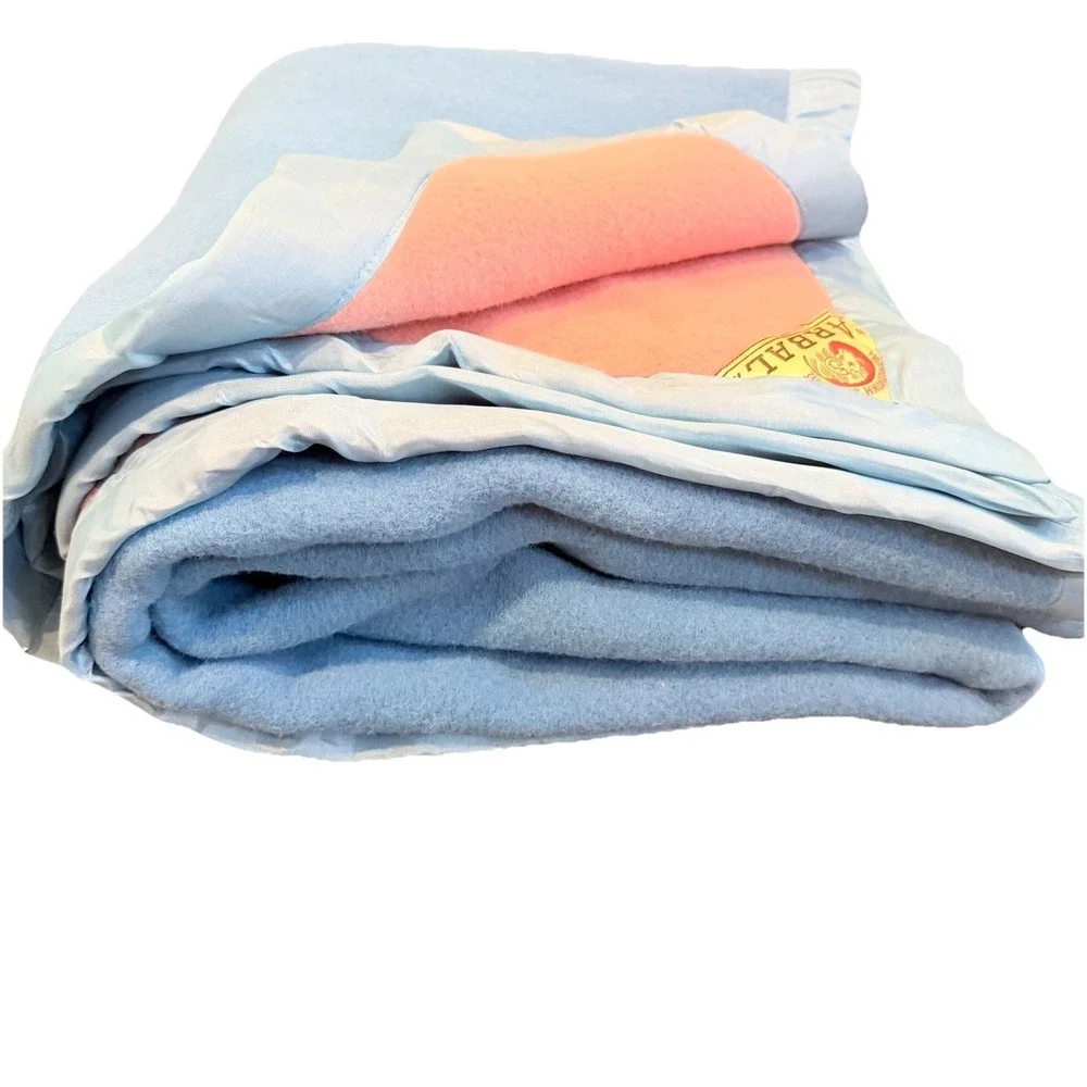 Vintage Arbal Greek  Wool Blanket Satin Trim Reversible Pink‎ Blue MCM Heavy